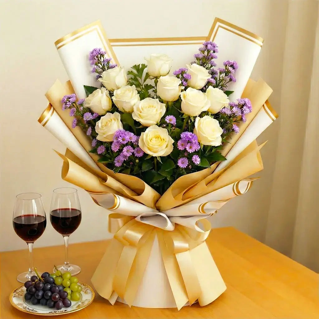 Luxury 12 White Roses